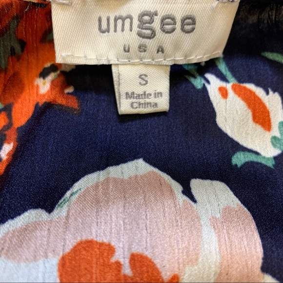 UMGEE Pretty Perfect Floral Print Bell Sleeve Open Front Kimono Navy Blue Small - Picture 9 of 11